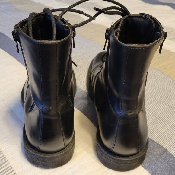 Unlisted by Kenneth Cole Blind Turn Captain's boots, size 8.5 - Picture 5 of 10
